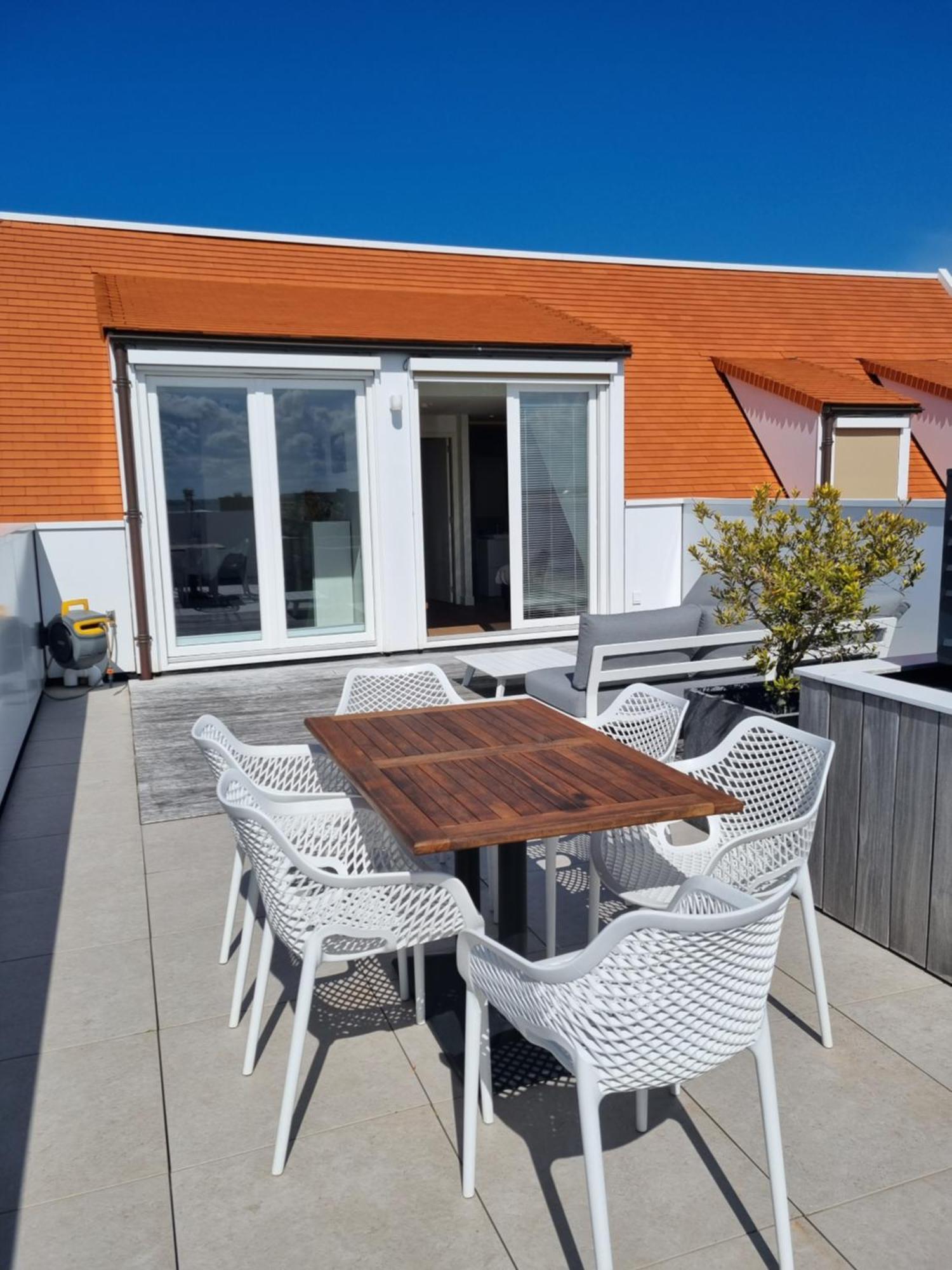Penthouse Windkracht 10 Aan Het Strand Van Cadzand Oda fotoğraf